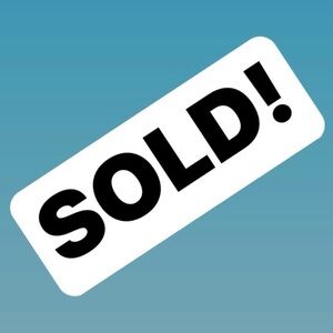 FAUX Wooly Rhino Ottoman
🍁 BLACK FRIDAY SALE $425 (Was $550)🍁